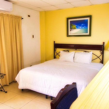 Hotel Santa Elena Antiguo Cuscatlan Exterior photo