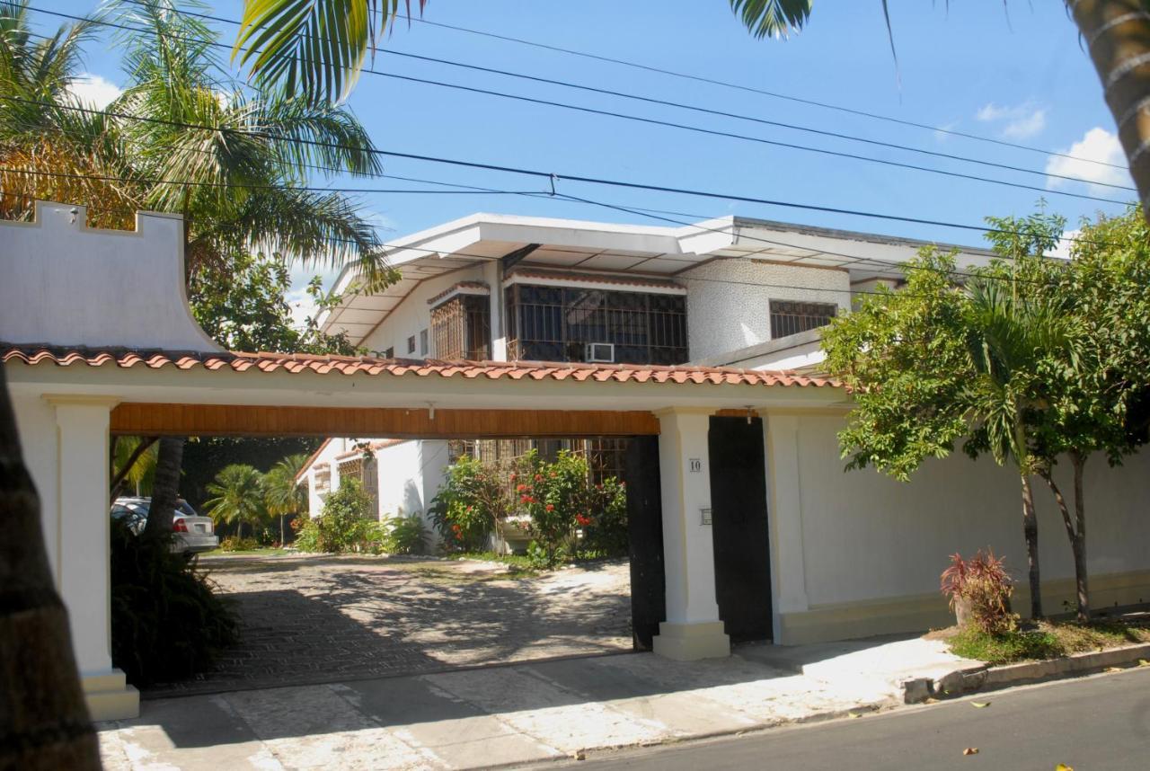 Hotel Santa Elena Antiguo Cuscatlan Exterior photo